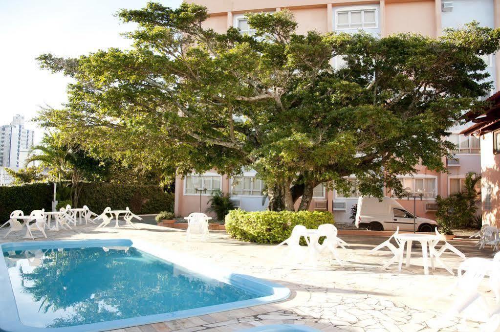 Tri Hotel Florianopolis Exterior photo